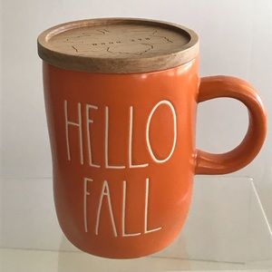 NWOT - RAE DUNN ARTISAN COLLECTION - HELLO FALL Mug & Wood Coaster